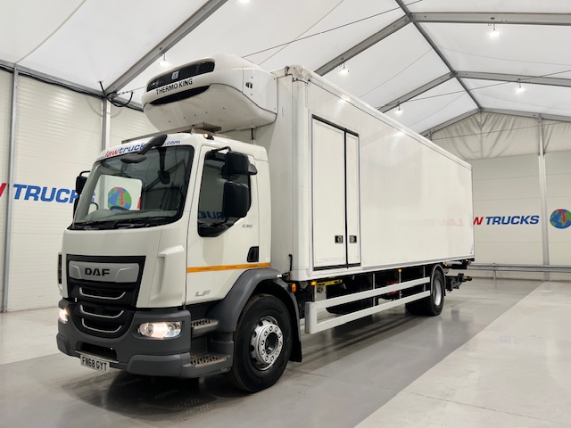DAF LF 230 4×2 Day Cab Fridge Box