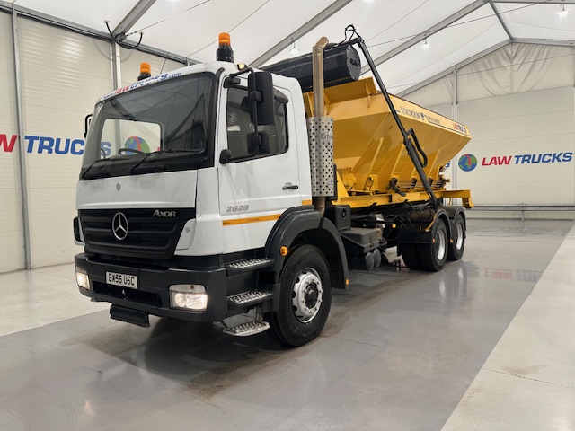 Mercedes Axor 2628 6×4 Day Cab Hookloader Gritter