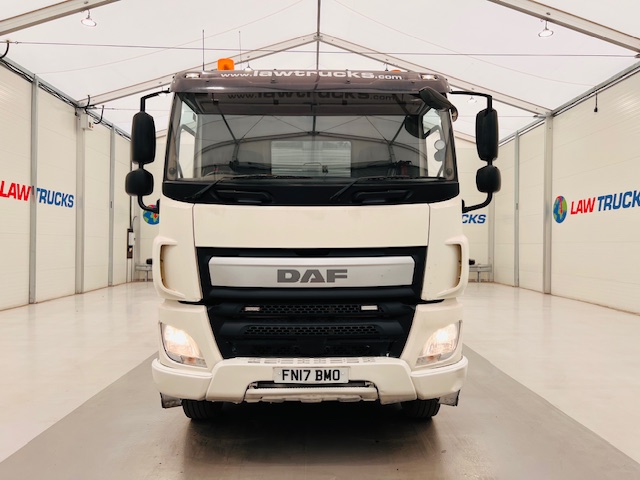 DAF CF 400 8×4 Day Cab Tipper