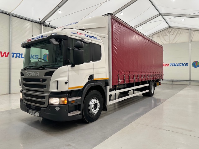 Scania P250 4×2 Sleeper Cab Curtainsider