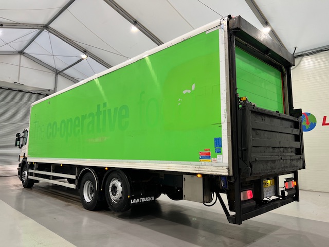 Scania P280 6×2 Rear Lift Day Cab Fridge Box