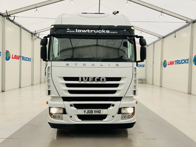 Iveco Stralis 450 4×2 Tractor Unit