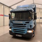 Scania P320 6×2 10 Tyre Rear Lift Insulated Box Van - thumbnail
