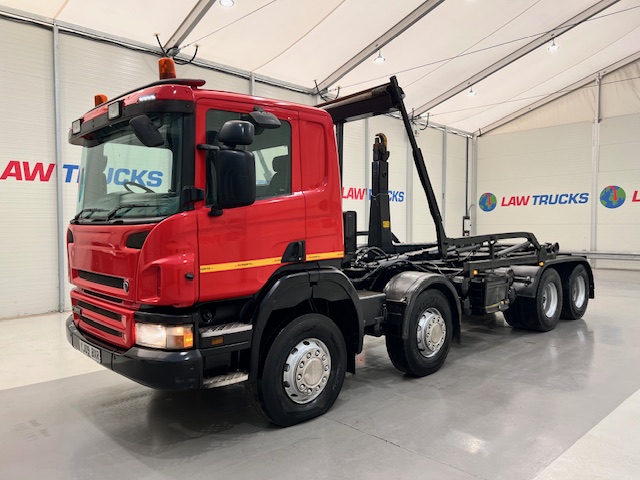 Scania P380 8×4 Day Cab Hookloader Manual