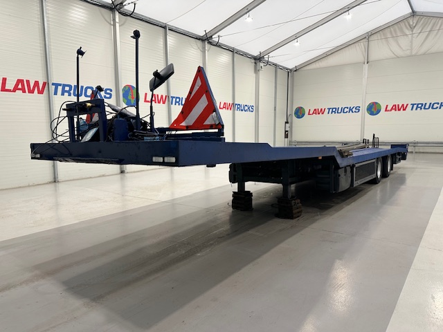 Southfields Tandem Axle Caravan Carrier Lowloader