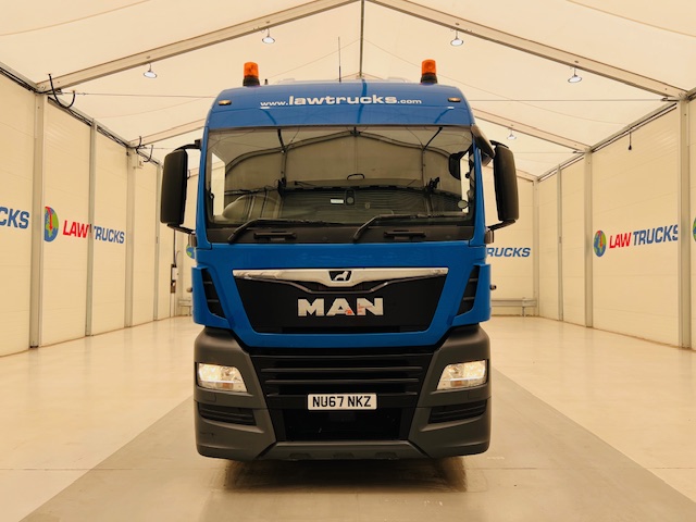 MAN TGX 26.420 6×2 Midlift Tractor Unit
