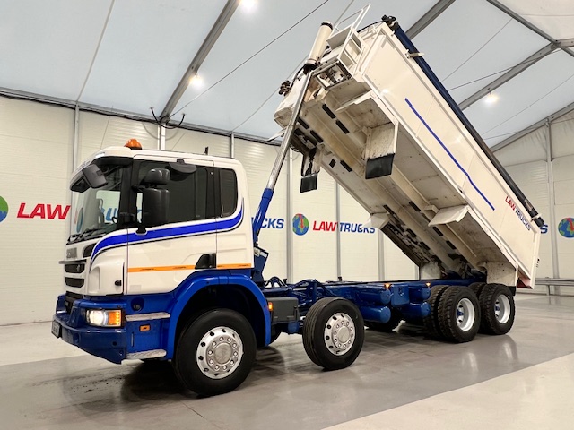 Scania P410 8×4 Rest Cab Tipper Manual
