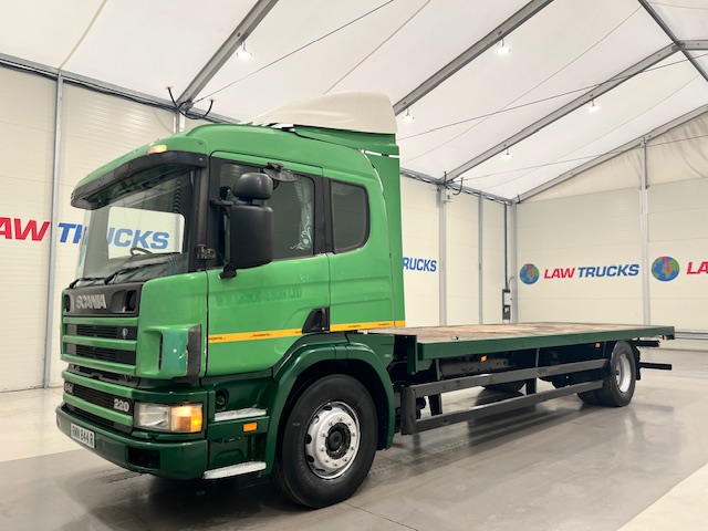 Scania P94 220 4×2 Sleeper Cab Flatbed