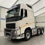 Volvo FH 460 Euro 5 6×2 Tractor Unit Safari Edition - thumbnail