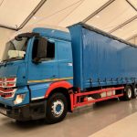 Mercedes Actros 2530 Rear Lift Sleeper Cab Curtainsider - thumbnail