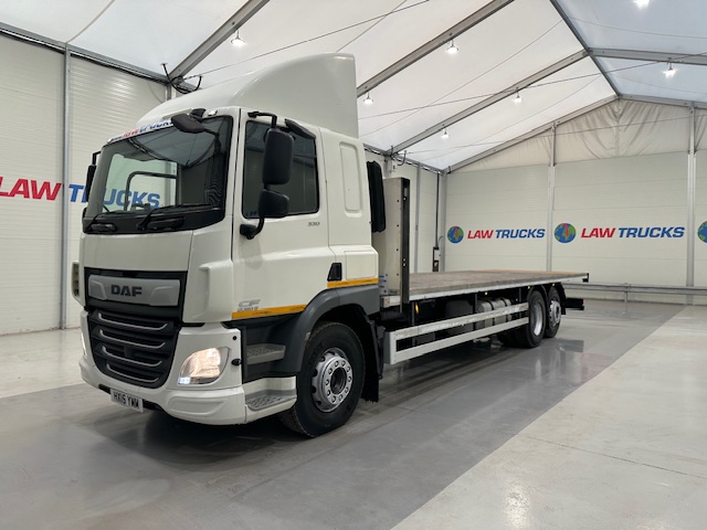 DAF CF 330 6×2 Rear Lift Sleeper Cab Flatbed