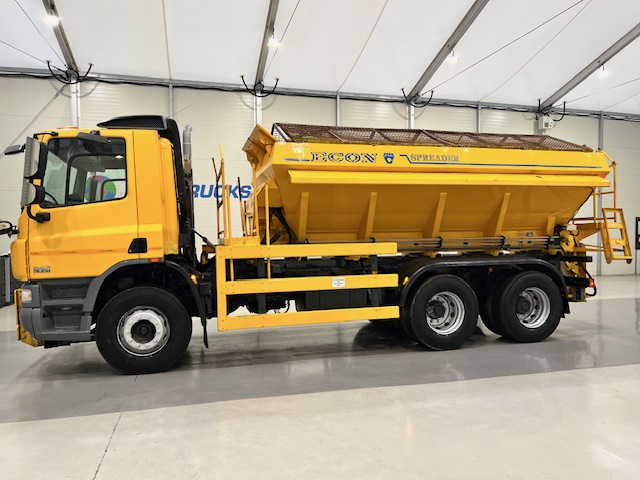 DAF CF75 310 6×4 Day Cab Gritter
