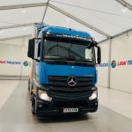 Mercedes Actros 1830 Sleeper Curtainsider Box Van - thumbnail