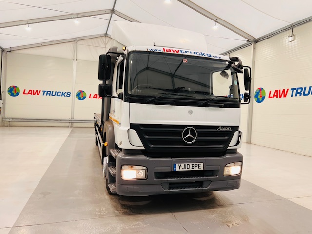 Mercedes Axor 1824 Sleeper Cab Flatbed