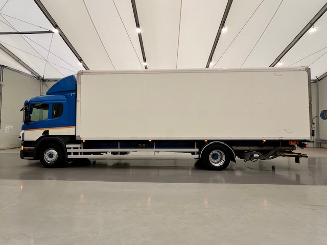 Scania P250 4×2 Sleeper Cab Fridge Box
