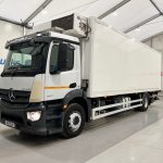 Mercedes Antos 1827 Day Cab Fridge Box - thumbnail