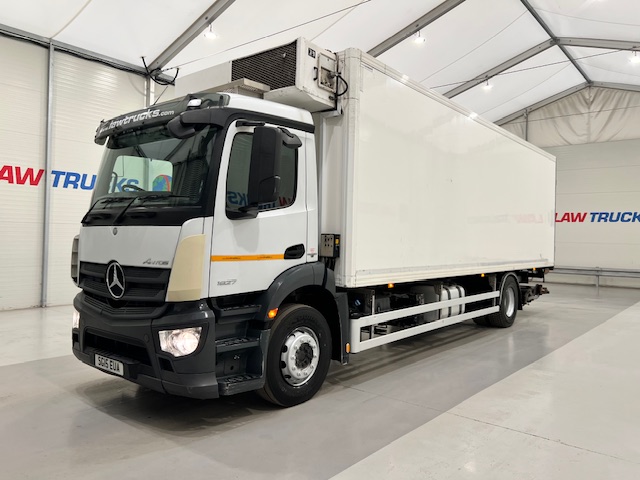 Mercedes Antos 1827 Day Cab Fridge Box