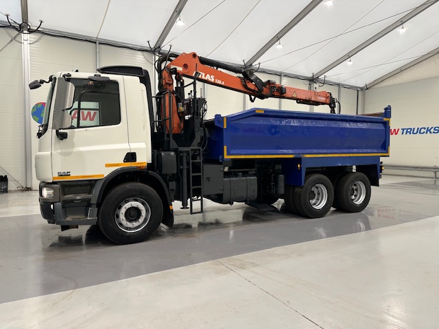 DAF CF75 310 6×4 Steel Tipper Grab Manual