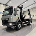 DAF LF 220 Day Cab Skip Loader - thumbnail