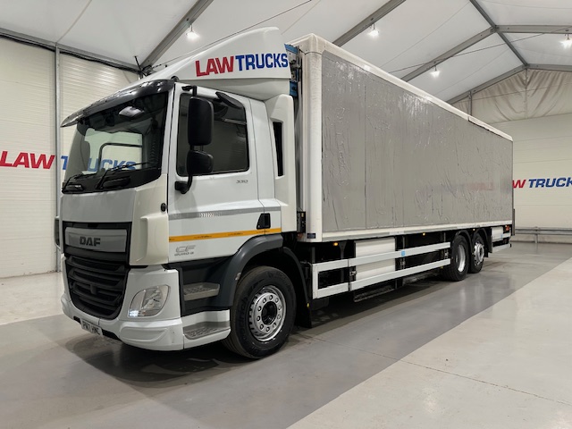 DAF CF 330 Rear Lift Day Cab Fridge Box