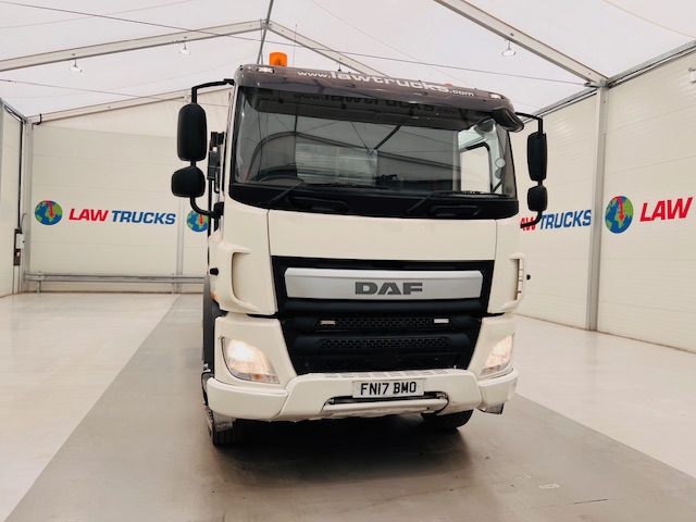 DAF CF 400 8×4 Day Cab Tipper