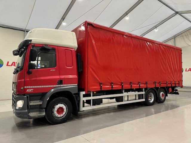 DAF CF 290 6×2 Rear Lift Sleeper Cab Curtainsider