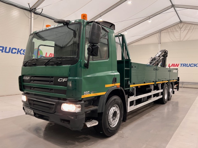 DAF CF75 310 6×2 Day Cab Dropside Crane