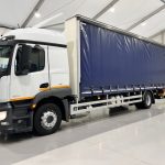 Mercedes Actros 1824 Sleeper Cab Curtainsider - thumbnail