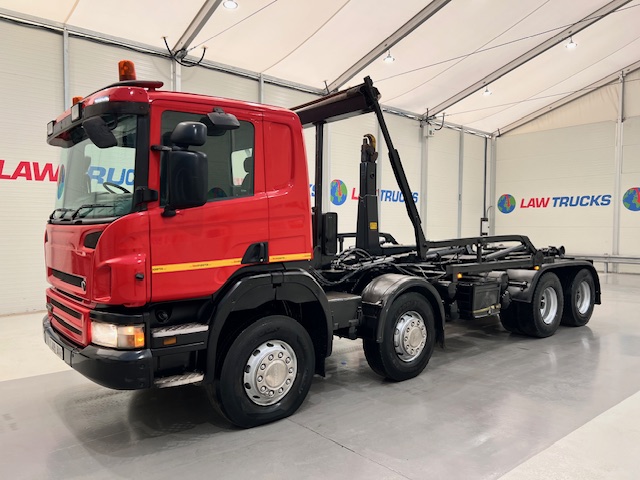 Scania P380 8×4 Day Cab Hookloader Manual
