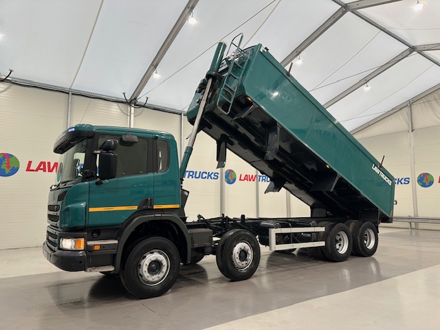 Scania P360 8×4 Rest Cab Tipper Manual