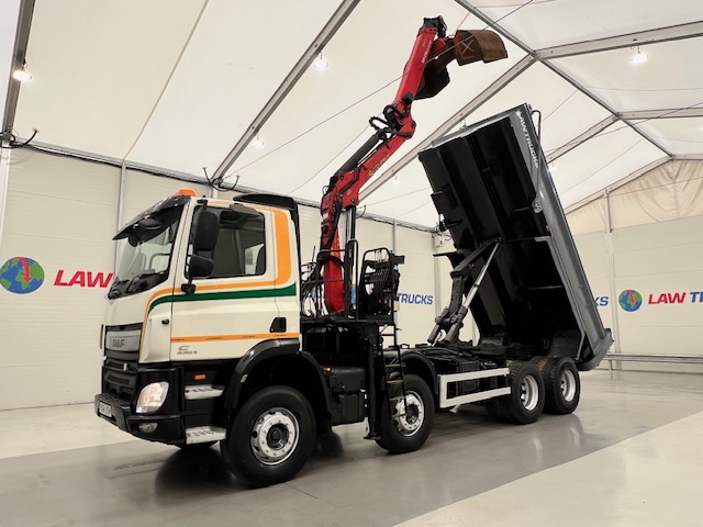 DAF CF 400 8×4 Day Cab Steel Tipper Grab