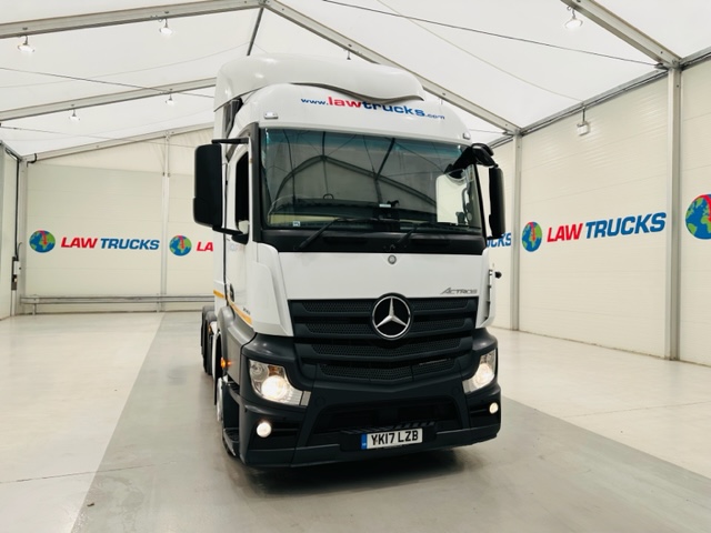 Mercedes Actros 2543 6×2 Midlift Tractor Unit