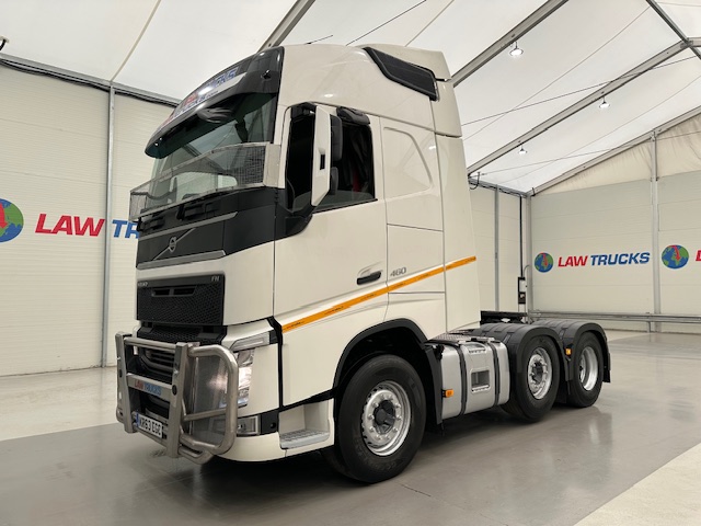 Volvo FH 460 Euro 5 6×2 Tractor Unit Safari Edition