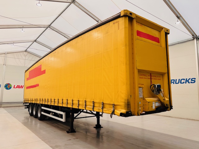 Don Bur Tri Axle Curtainsider Trailer