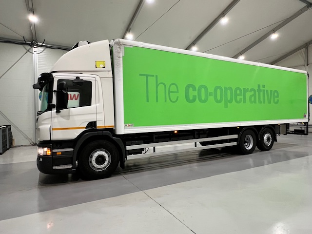 Scania P280 6×2 Rear Lift Day Cab Fridge Box Manual
