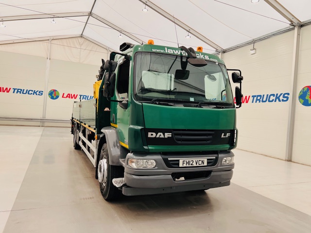 DAF LF55 220 Day Cab Dropside Brick Grab