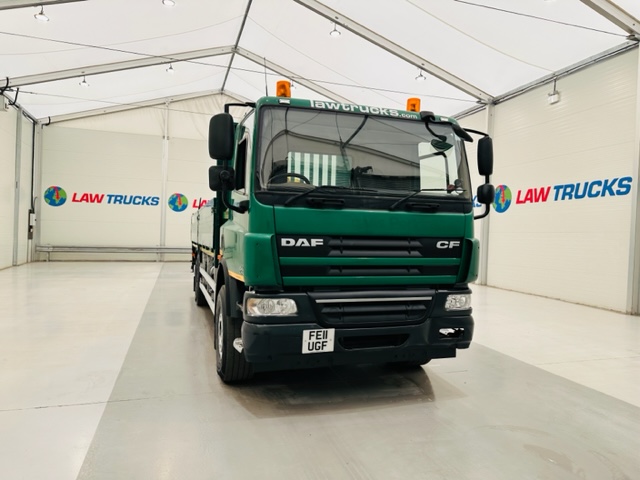 DAF CF75 310 Rear Lift Day Cab Dropside Brick Grab