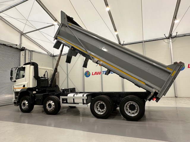 DAF CF 400 8×4 Day Cab Steel Tipper