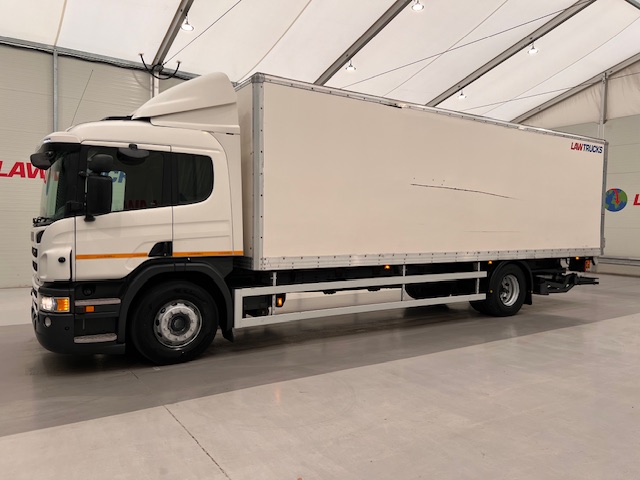 Scania P250 4×2 Sleeper Cab Box Van Manual