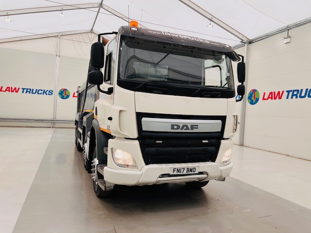 DAF CF 400 8×4 Day Cab Tipper