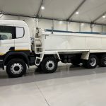 Scania P400 8×4 Sleeper Cab Tipper Manual - thumbnail