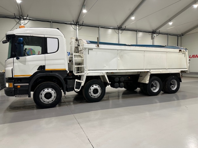Scania P400 8×4 Sleeper Cab Tipper Manual
