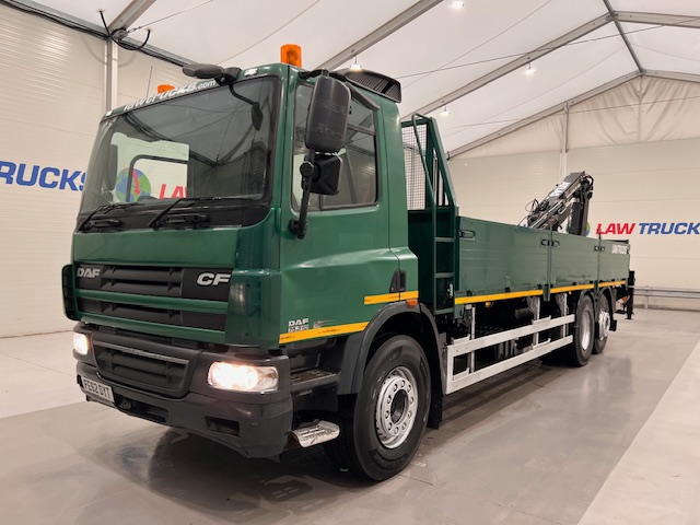 DAF CF75 310 6×2 Day Cab Dropside Crane