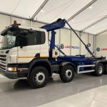 Scania P360 8×4 Day Cab Hookloader Manual - thumbnail