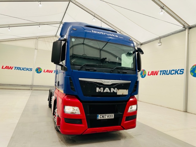 MAN TGX 26.480 6×2 Tractor Unit