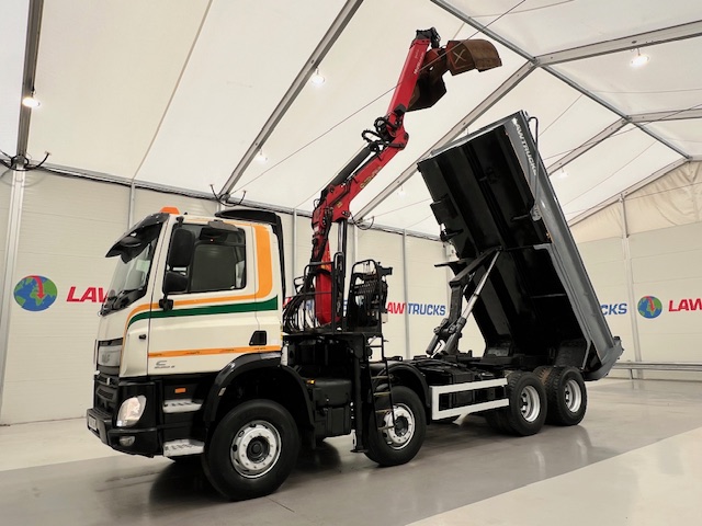 DAF CF 400 8×4 Day Cab Steel Tipper Grab