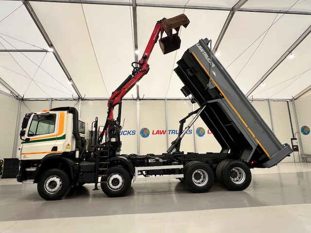 DAF CF 400 8×4 Day Cab Steel Tipper Grab