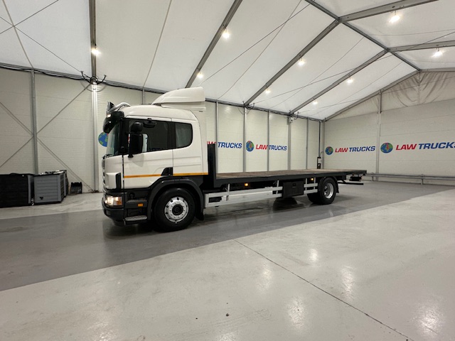 Scania P94 230 4×2 Sleeper Cab Flatbed
