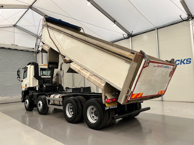 DAF CF 400 8×4 Day Cab Tipper