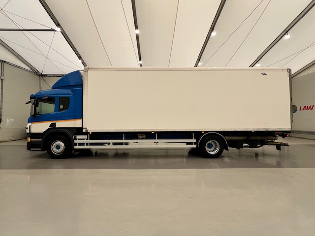 Scania P250 4×2 Sleeper Cab Fridge Box